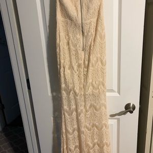 Beautiful lace beachy dress